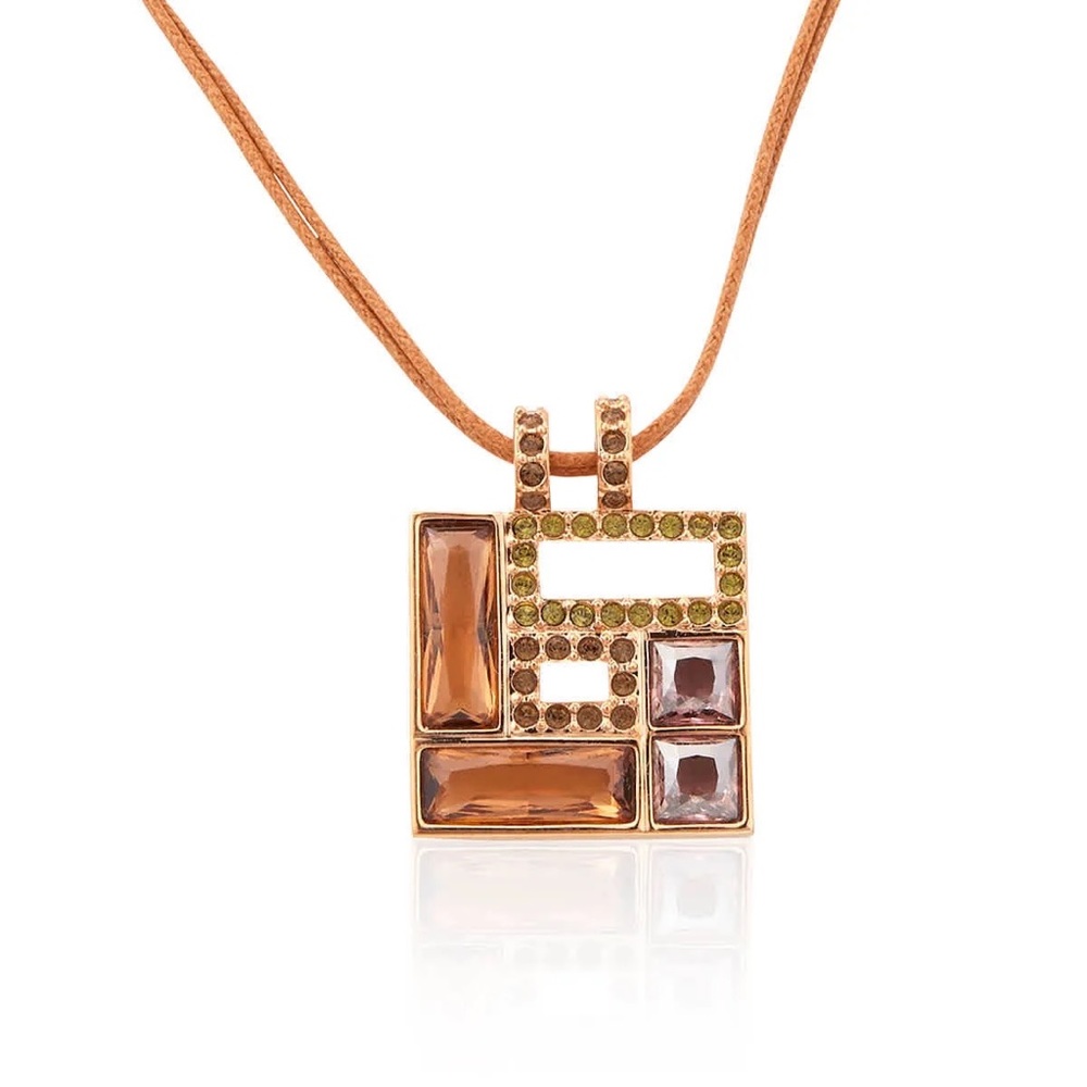 NWT New in Box Swarovski Te Ilori Pendant with Necklace: 851463